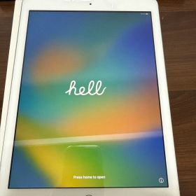 ipad wifi 第五世代 128GB シルバー