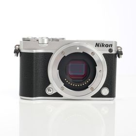 ニコン(Nikon)の【中古】(ニコン) Nikon 1 J5 ボデイ シルバー(コンパクトデジタルカメラ)