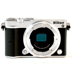ニコン 1 J5 ボディ シルバー 中古(デジタル一眼)