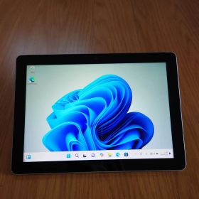 Surface Go (モデル1824)