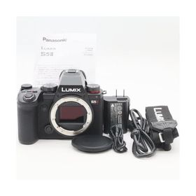 パナソニック(Panasonic) パナソニック フルサイズミラーレス一眼カメラ S5M2 ボディ ブラック DC-S5M2