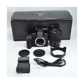 パナソニック(Panasonic) パナソニック フルサイズミラーレス一眼カメラ S5M2K 標準ズームレンズキット ブラック DC-S5M2K