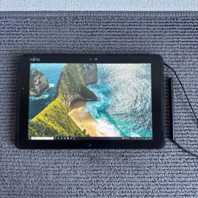 富士通ARROWS Tab Q508/SE Atom(TM) x7-Z8700 メモリ4GB SD 128GB Win10 タッチペン付き