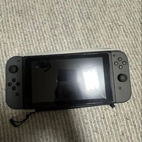 Nintendo Switch 本体 + ケース