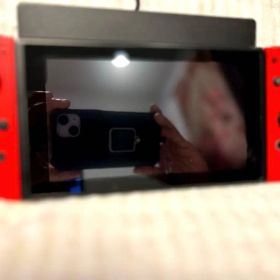 Nintendo Switch 本体 赤