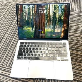 【F】Apple MacBook Air 2024 8GB 256GB SSD