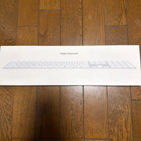 【純正Magic Keyboard with Numeric Keypad】