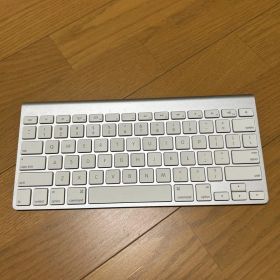 ￼Apple Magic Keyboard