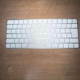 Magic keyboard USB-C Lightning 1度のみ使用