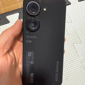 ASUS Zenfone 9 8G RAM 128GB simフリー 国内版