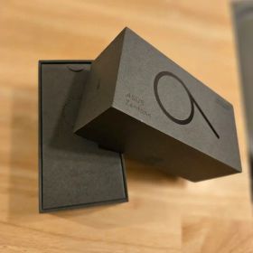 ASUS Zenfone 9 レッド 本体