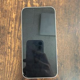 iPhone13 ホワイト