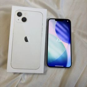 iPhone 13 スターライト 128GB 本体