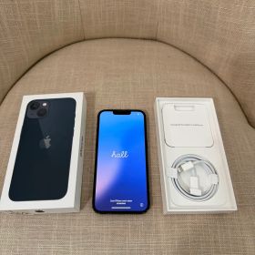 【美品】Apple iPhone 13 ミッドナイト 256GB