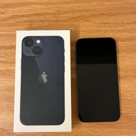 Apple iPhone 13 ミッドナイト