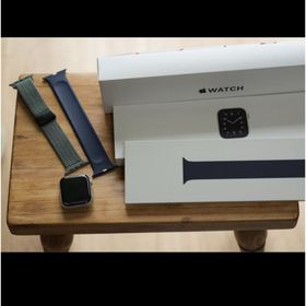 アップル(Apple)の【モバ充、充電ケーブル2本追加】Apple Watch SE 44mm ネイビー(腕時計(デジタル))