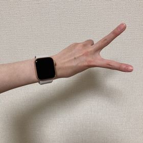 アップルウォッチ(Apple Watch)のApple Watch SE 40mmピンクゴールド スターライト(腕時計(デジタル))