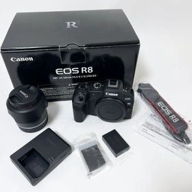 Canon キャノン ミラーレス一眼カメラ EOS R8 RF24-50ｍｍ F4-5-6.3 IS STM KIT ブラック 5803C011 美品