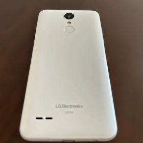 【箱あり中古／状態良品】LG Electronics lgv36 ホワイト