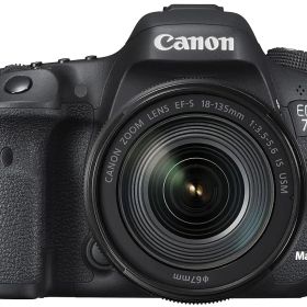 外箱付属 Canon デジタル一眼レフカメラ EOS 7D MarkII レンズキット EF-S18-135mmF3.5-5.6 ISUSM Wi-FiアダプターW-E1付属 EOS7DMK2LKW-E1 3L5