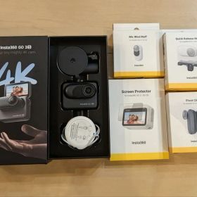 Insta360 GO 3S (64GB) 純正アクセサリー複数あり