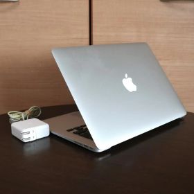 MacBook Air 2017 新品 20,000円 中古 12,800円 | ネット最安値の価格 