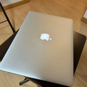 シルバー MacBook Air 2017