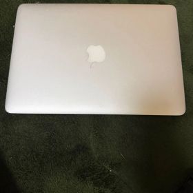 MacBook Air 2017（13インチ）