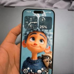 w*i様 iPhone 15 128GB ブルー