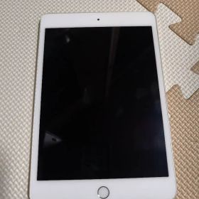 Apple iPad mini4 シルバー 本体