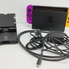 【良品】Nintendo Switch 本体 HAC-001(-01)/2019年製/プレイスタンドつき！