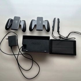 Nintendo Switch 本体 赤/青