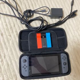 Nintendo Switch 本体 赤青Joy-Con付き