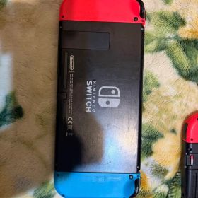 Nintendo Switch 本体 赤/青 ブルースクリーン