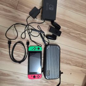 Nintendo Switch ネオンレッド/ネオングリーン 本体