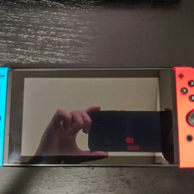 Nintendo Switch 本体 青/赤 Joy-Con