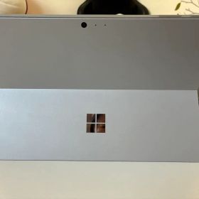 Microsoft Surface Pro6 128GB シルバー