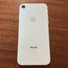 iPhone8 シルバー 64GB SIMフリー