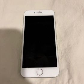 iPhone8 本体 64GB シルバー SIMフリー