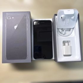 iPhone8 64GB スペースグレー SIMロックあり