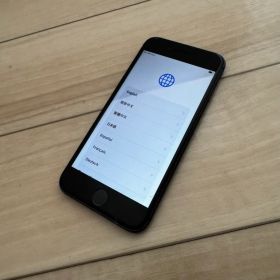 Apple iPhone 8 スペースグレイ 64GB 中古品