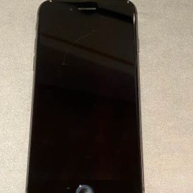 Apple iPhone 8 ブラック 256GB バッテリー最大容量100%