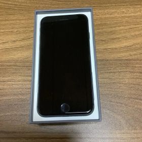 iPhone 8 64GB SIMフリー スペースグレイ