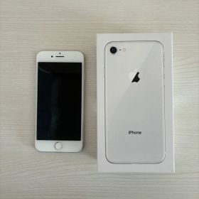 iPhone8 シルバー 64GB SIMフリー 箱 イヤホン 充電器