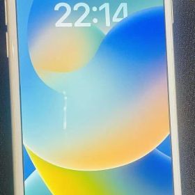 美品 iPhone 8 本体 SIMフリー 64M 電源100％