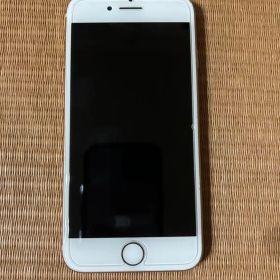 Apple iPhone 8 ピンクゴールド 美品