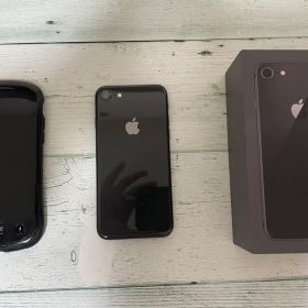 iPhone8 64GB ジャンク品