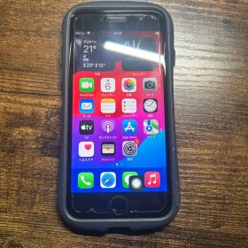 Apple iPhone 8 ブラック