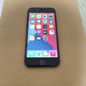Apple iPhone 8 スペースグレイ