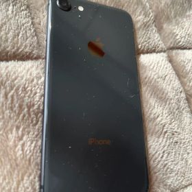 iPhone8 256GB スペースグレイ au